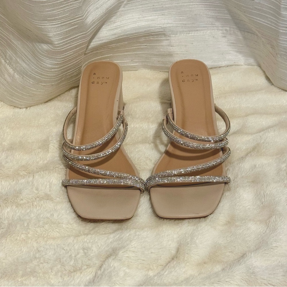 ❗️Like NEW❗️Women’s Strappy Slip-on Heels - Nude/Rhinestone - Sz 8.5 - A New Day